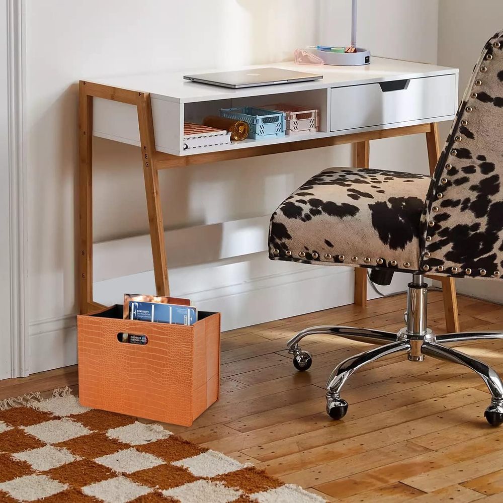 Brown Wooden Magazine and News - Home Office Or recension och pris